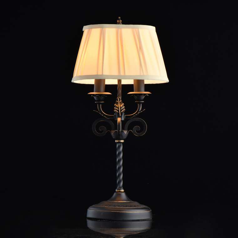 Настольная лампа Виктория с бежевым абажуром