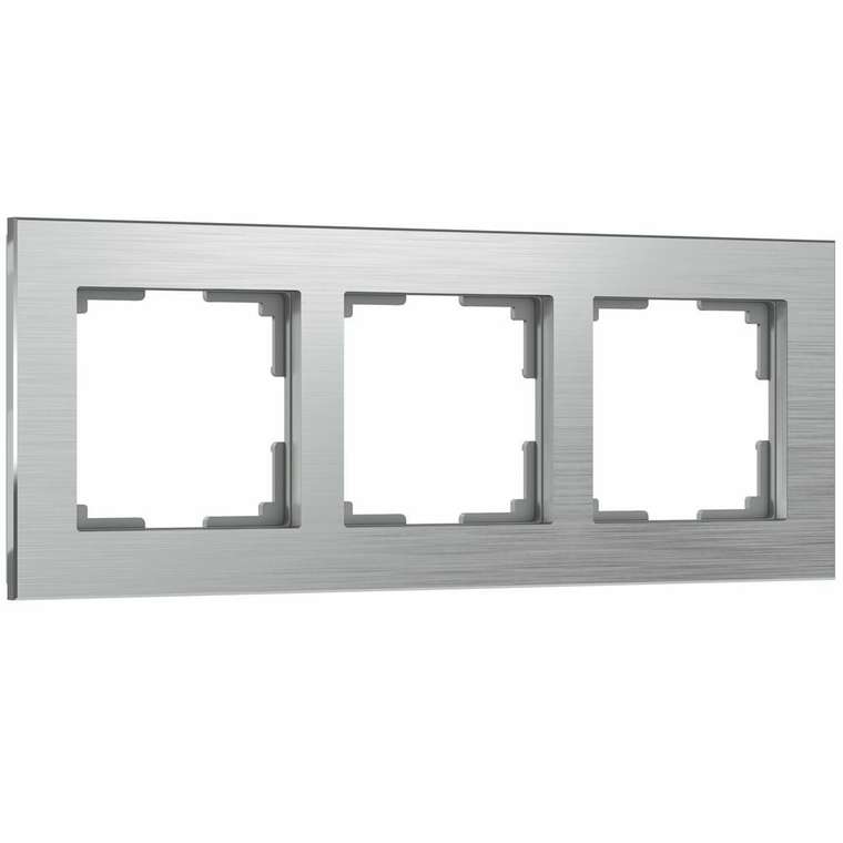 Рамка из металла на 3 поста Аluminium алюминий W0031706