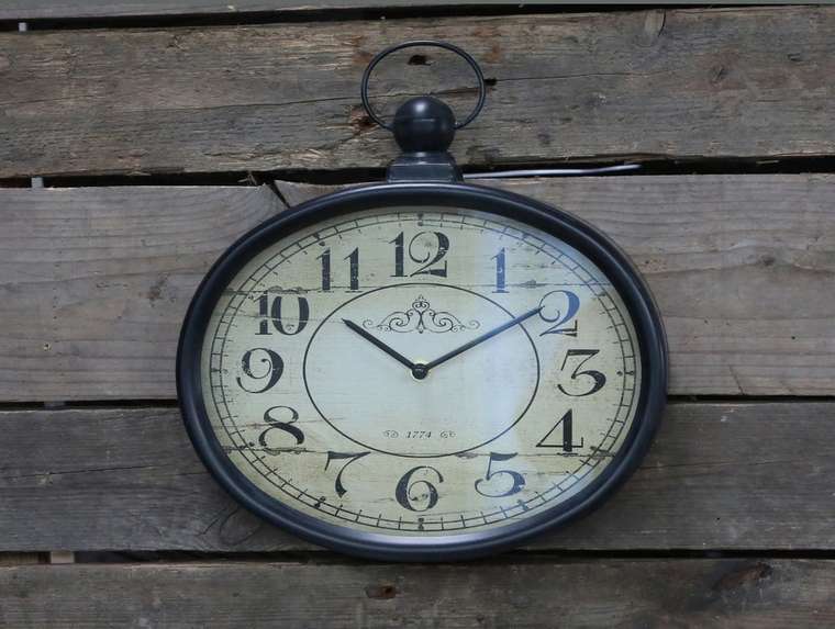 Часы настенные Chic Antique
