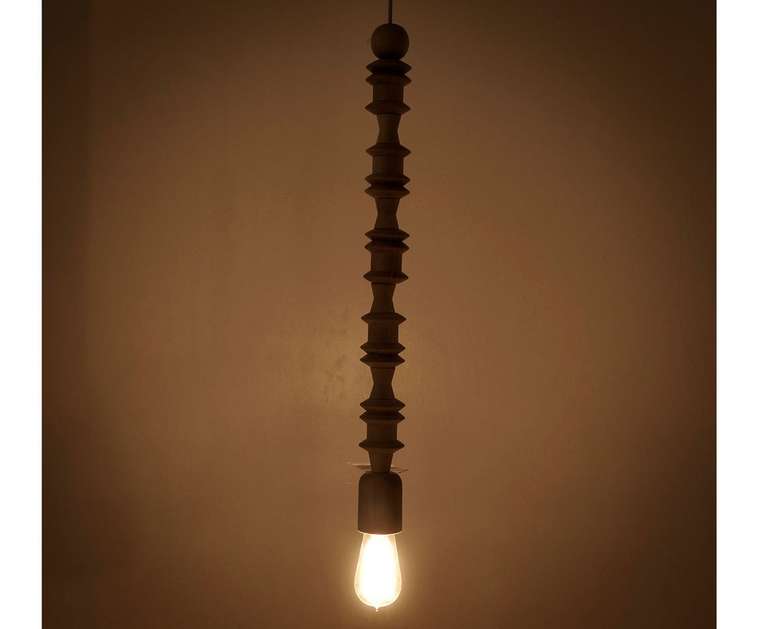 Подвесной светильник с деревянным подвесом