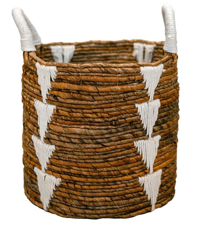 Корзина Strela из листьев абаки с хлопковым декором