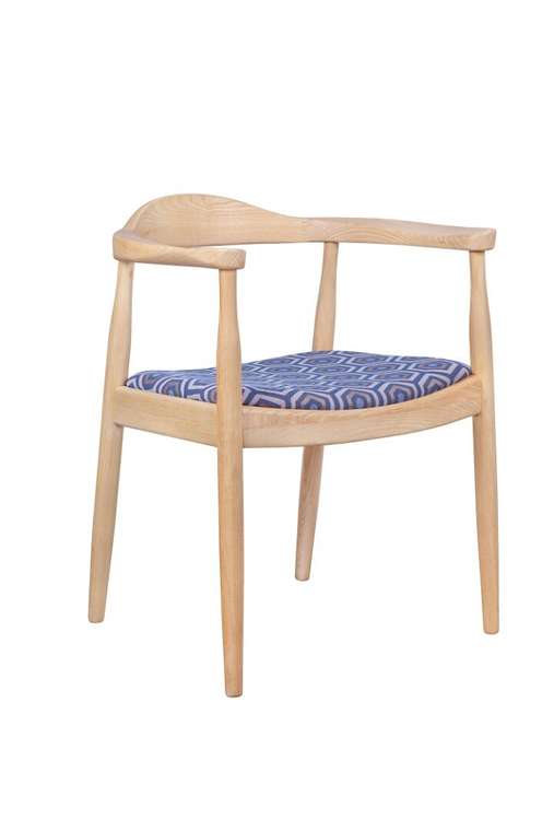 Стул с подлокотниками Carlo бежево-синего цвета