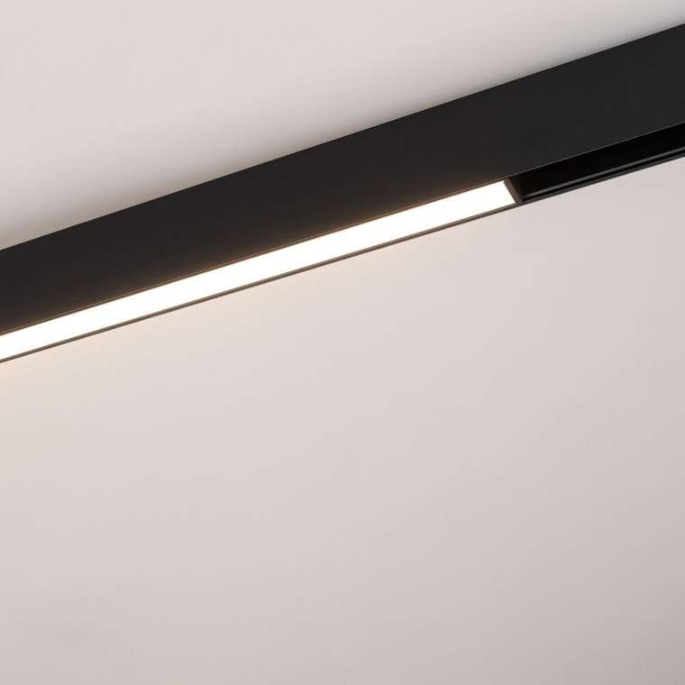 Трековый магнитный светильник Arlight MAG-ORIENT-FLAT-L235-8W Day4000-MIX (BK, 100 deg, 48V, TUYA Zigbee) (IP20 Металл) 056400