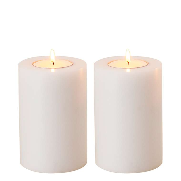 Набор из двух свечей из белого пластика