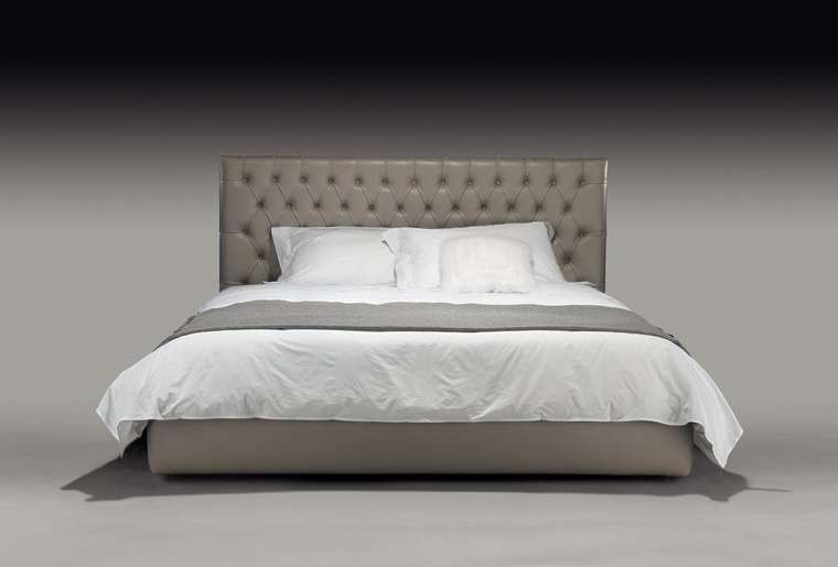 Кровать "Letto" с обивкой из экокожи или велюра стандарт 200х200 см