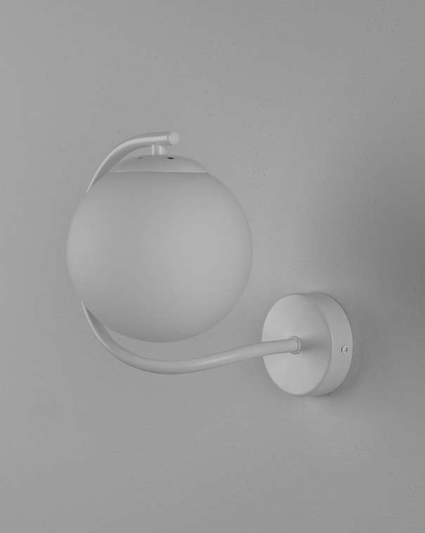 Светильник настенный Circle V11803-1W белого цвета