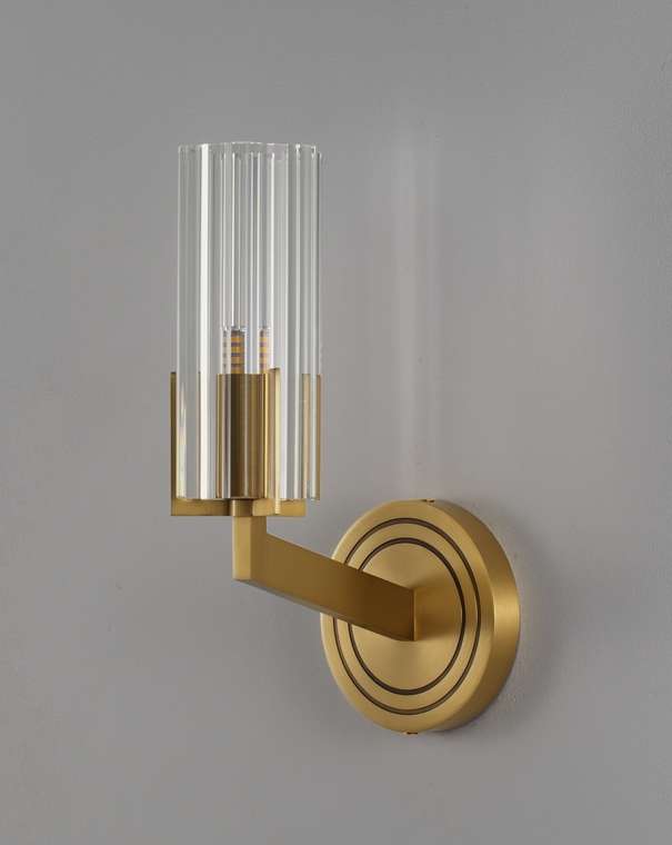Светильник настенный Brass V11015-1W прозрачно-золотого цвета