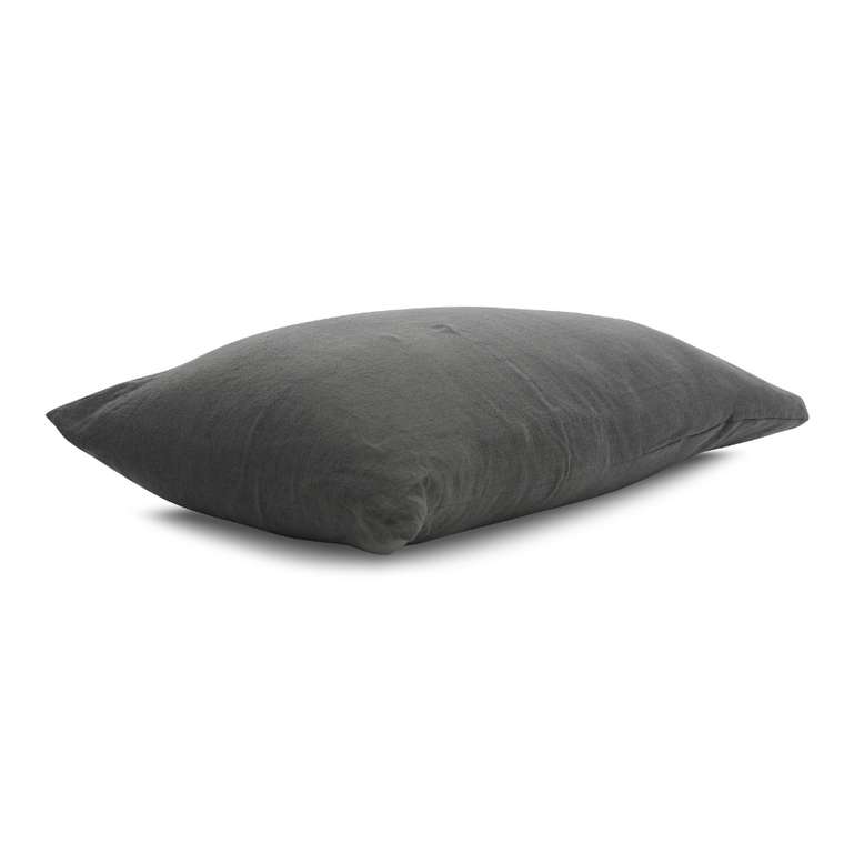 Наволочка изо льна темно-серого цвета
