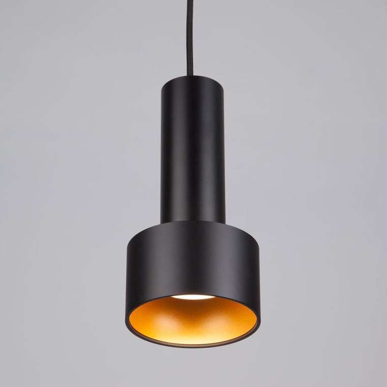 Подвесной LED светильник с матовым рассеивателем 50134/1 LED черный/золото