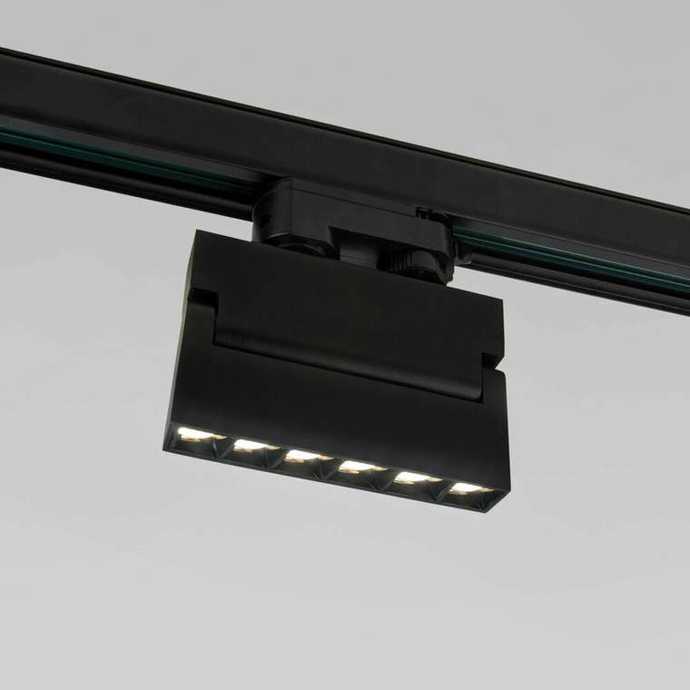 Трековый светодиодный светильник для трехфазного шинопровода Garda черного цвета