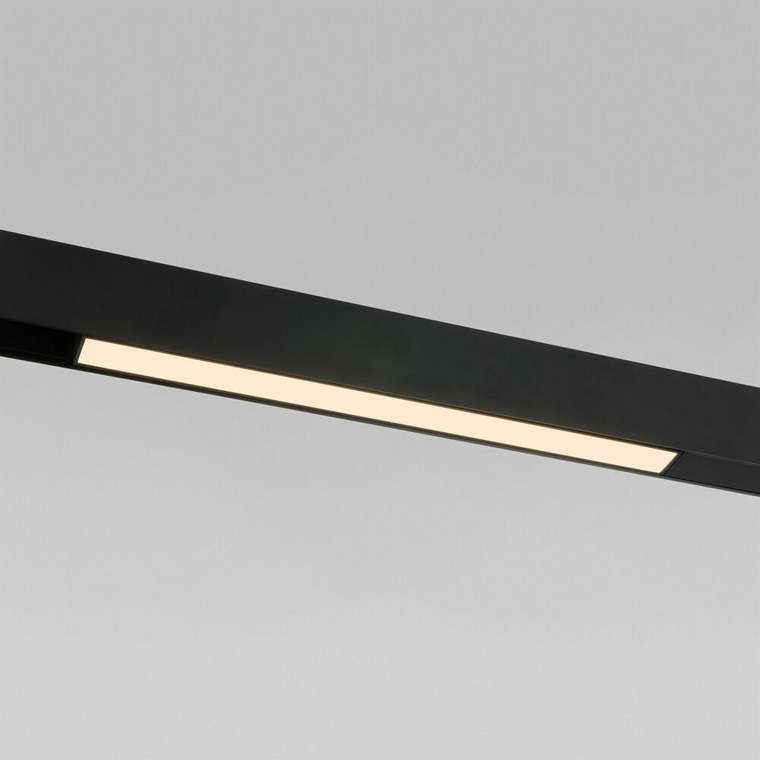 Трековый светильник 10W  3000K (черный) 85000/01 85000/01 Slim Magnetic 