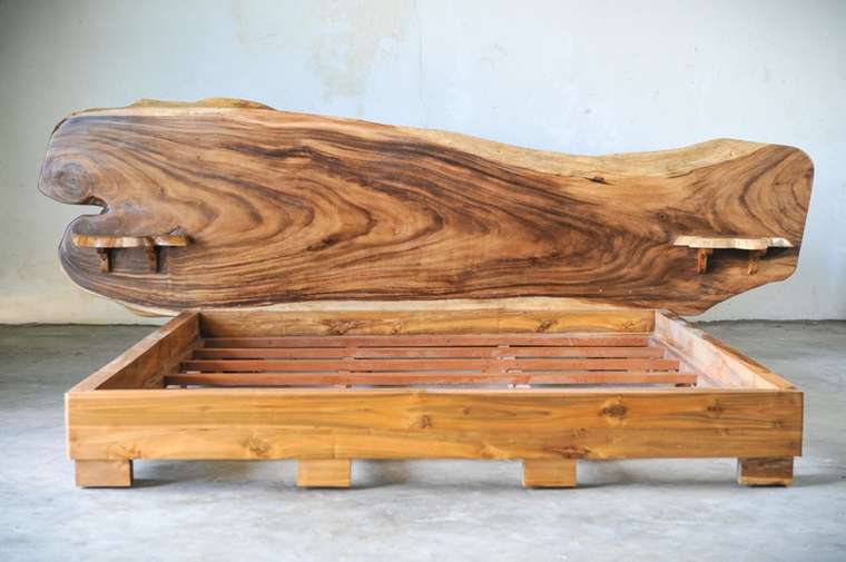 Кровать из цельного дерева  / WOODSTONEBALI