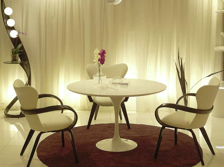 Стол обеденный "Apriori T" овальной формы