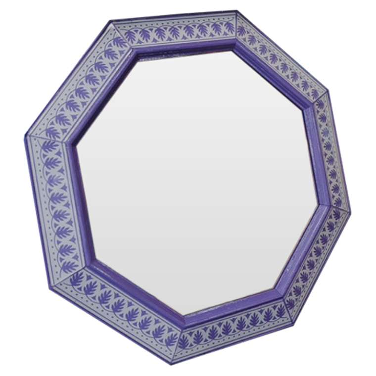 Настенное зеркало Violet tenderness