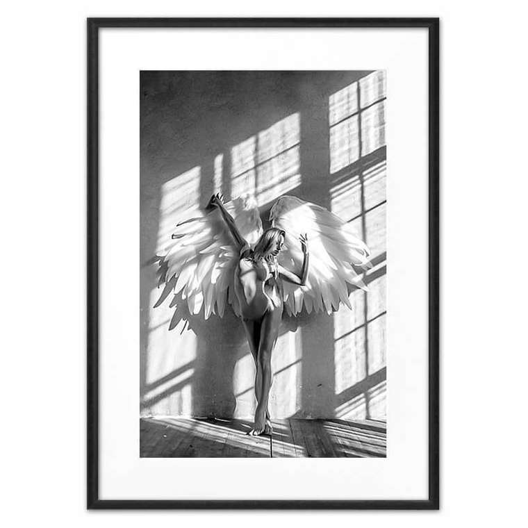 Постер в рамке Девушка-ангел №1 21х30 см