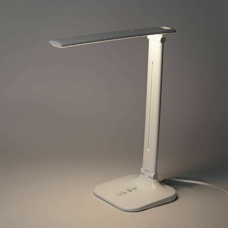 Настольная лампа NLED-484 Б0059856 (пластик, цвет белый)