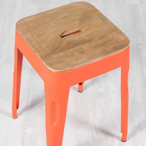 Индустриальный табурет "WOOD"