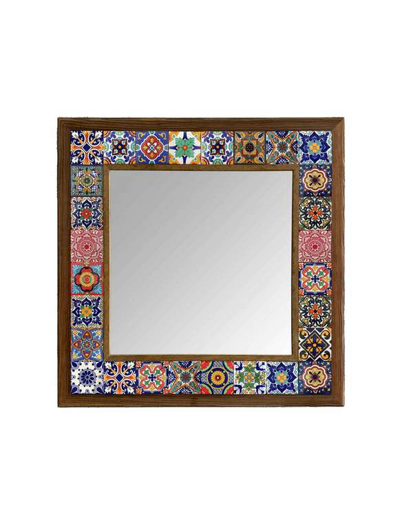 Настенное зеркало 43x43 с мозаикой из камня