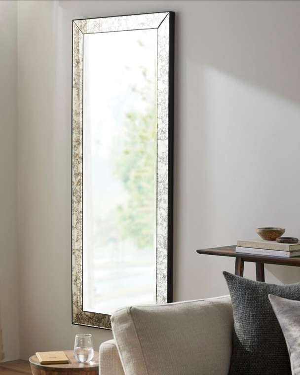 Настенное зеркало Фуллертон взеркальной раме