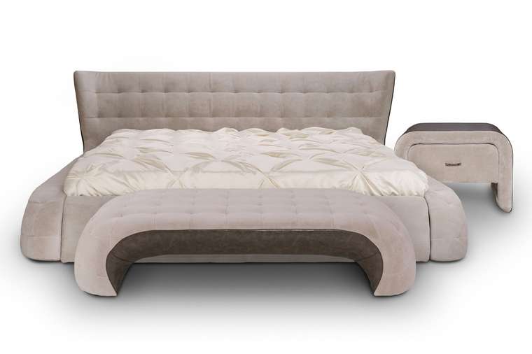 Кровать Meridian с обивкой из кожи и ткани 200х200 