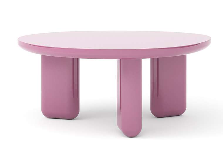 Столик журнальный Гласс розового цвета