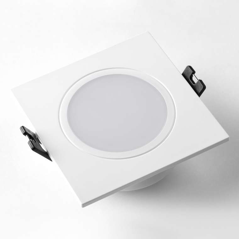 Рамка (светильник) PVC д/LED-модулей 941хх и LED-ламп D50мм PIANO QUAD БЕЛЫЙ IP65
