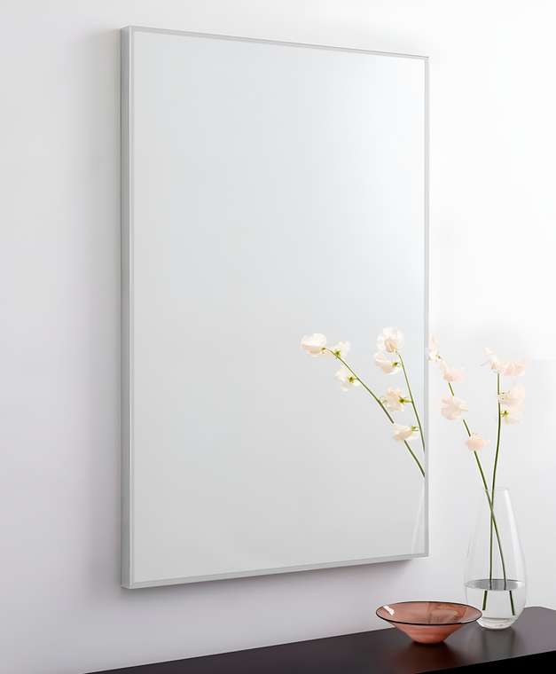 Настенное зеркало Premium 01 60х80 в алюминиевой раме серебряного цвета