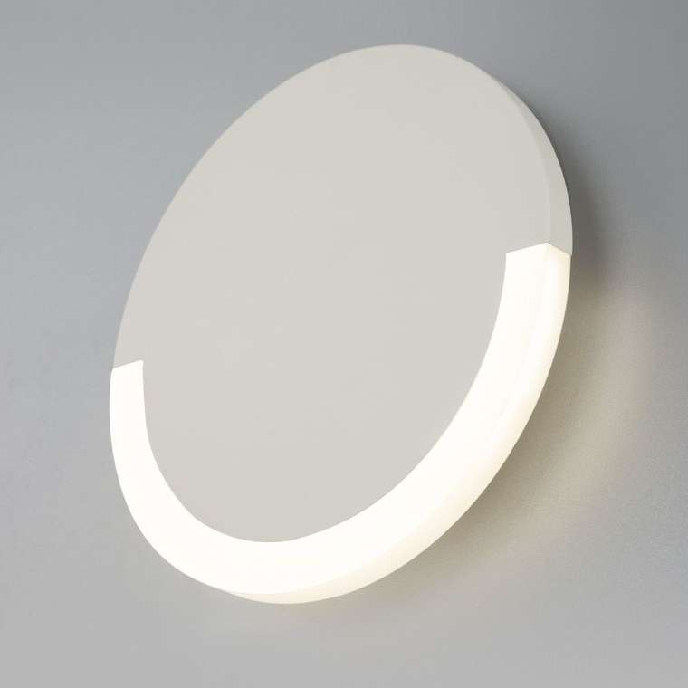 Настенный светодиодный светильник 40147/1 LED белый Radiant