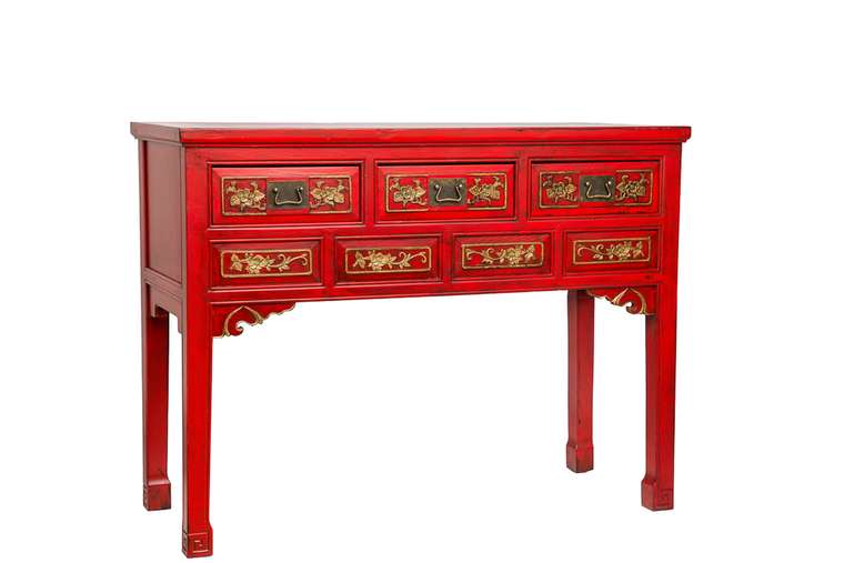 Традиционная консоль с тремя ящиками и резьбой 