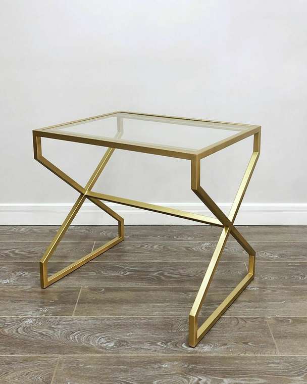 Журнальный стол Крокус золотого цвета