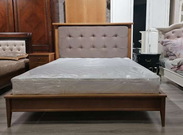 Кровать с мягким изголовьем Парижский шик 140×200 серого цвета