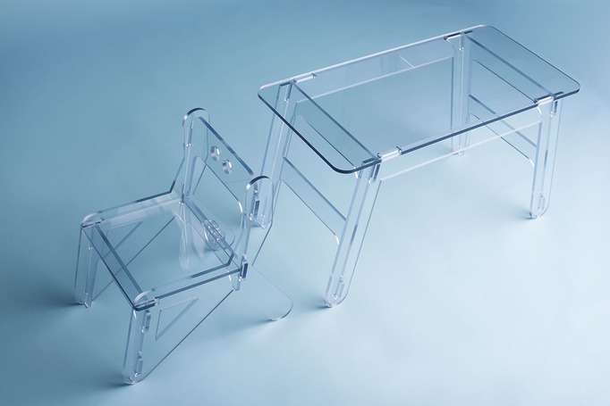 Стол playply "GLASSY" Рост: 100–115 см