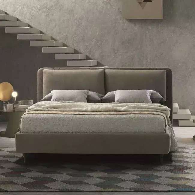 Кровать Agata 180х200 серо-бежевого цвета