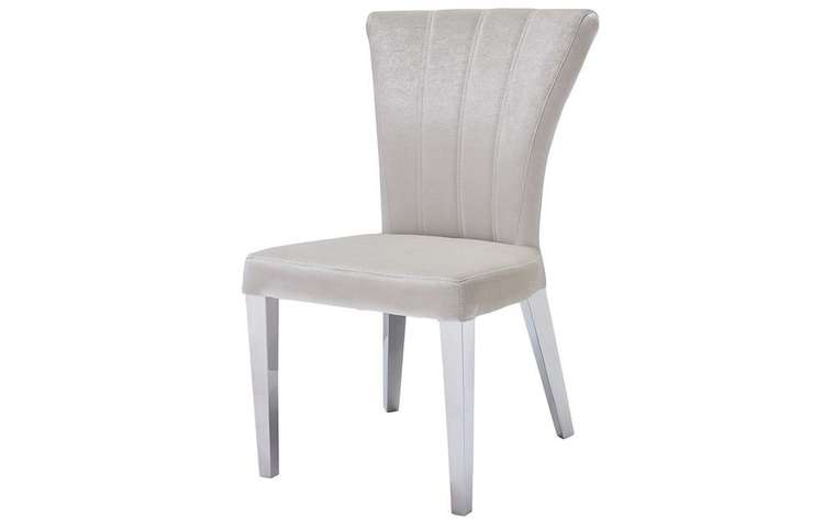 Обеденный стул светло-бежевого цвета