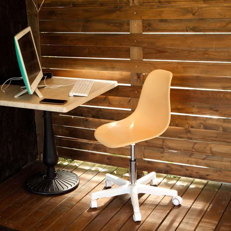 Кресло Смузи персиково-белого цвета