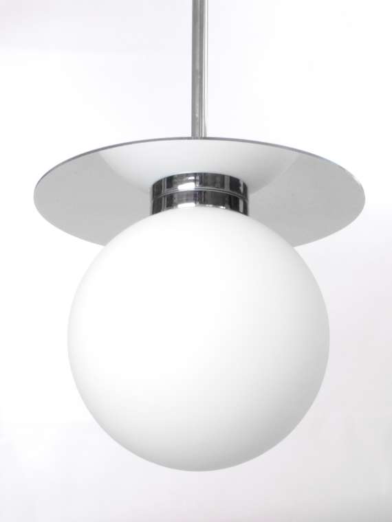 Подвесной светильник Globe с белым матовым плафоном