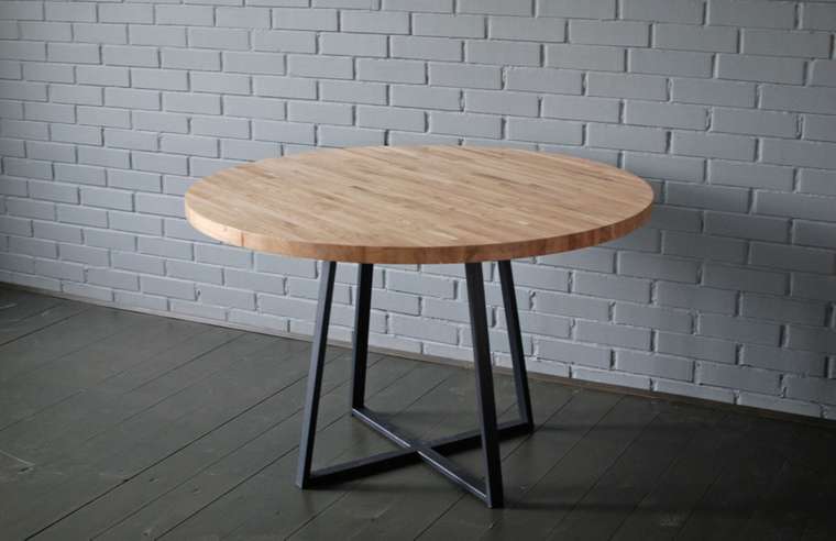 Круглый стол Oak Round Plus из массива дуба и металла 