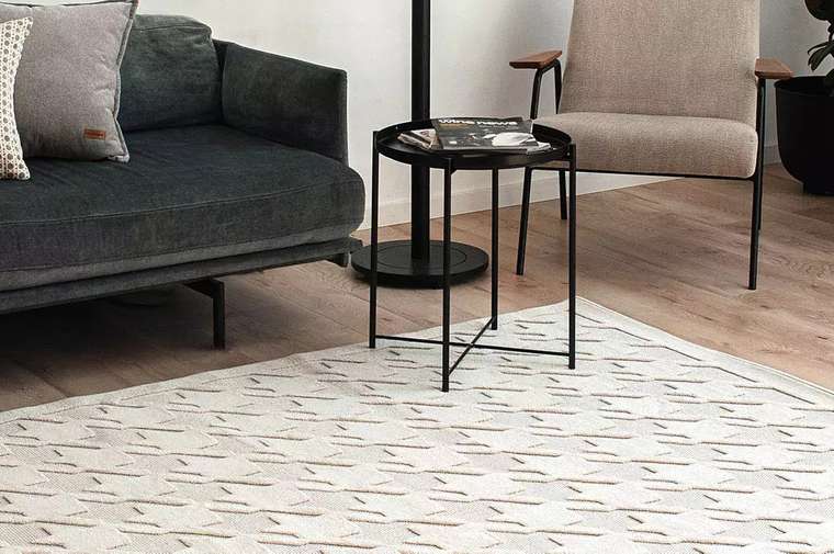 Ковер Elegant 160x230 бежево-белого цвета