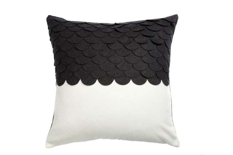 Подушка c узором Marbella Black 2 