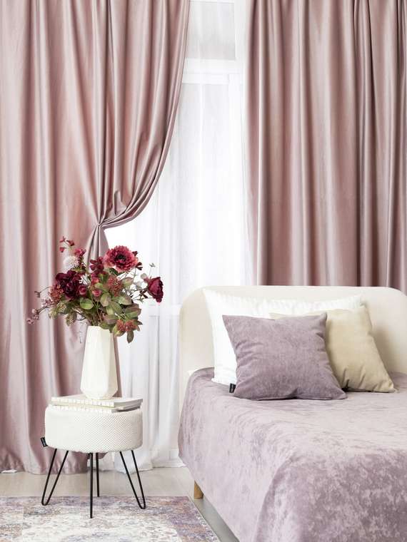 Комплект штор из велюра Monaco 150х270 розового цвета