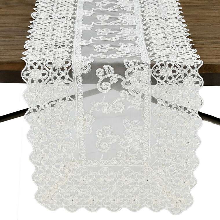 Скатерть-дорожка белая