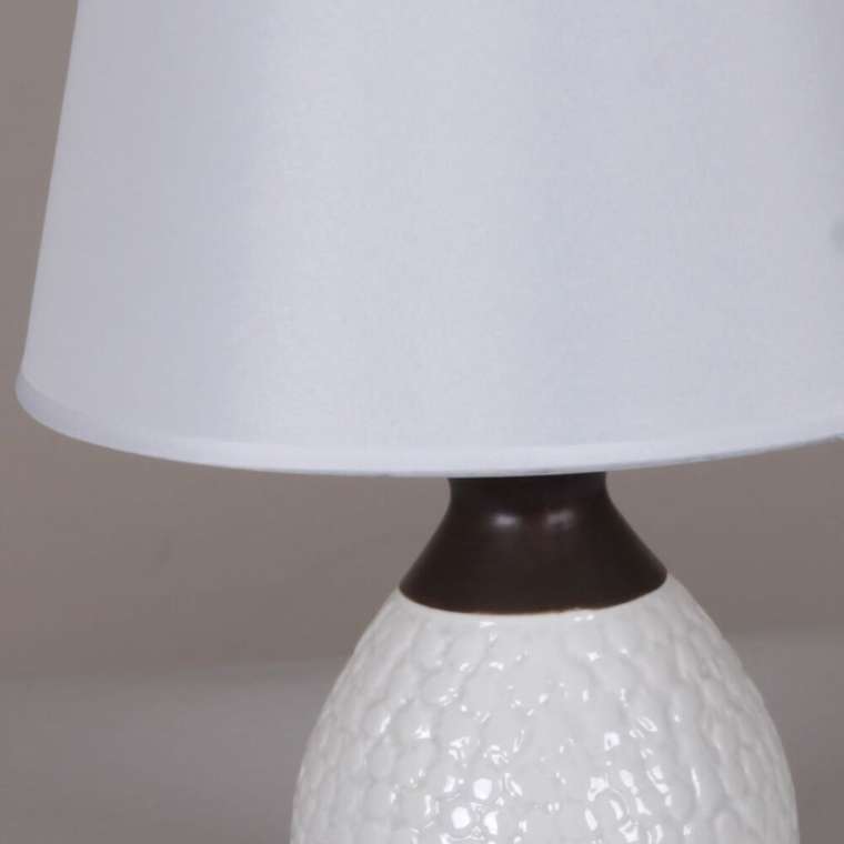 Настольная лампа 00325-0.7-01 (ткань, цвет белый)