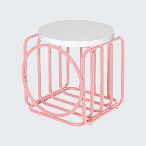 Журнальный стол Bauhaus розового цвета с белой столешницей