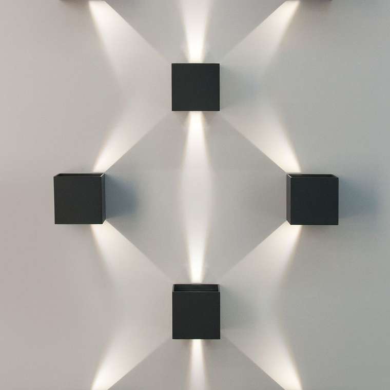 Настенный светодиодный светильник с регулируемым углом рассеивания Winner черного цвета
