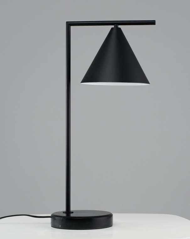 Настольная лампа Omaha черного цвета