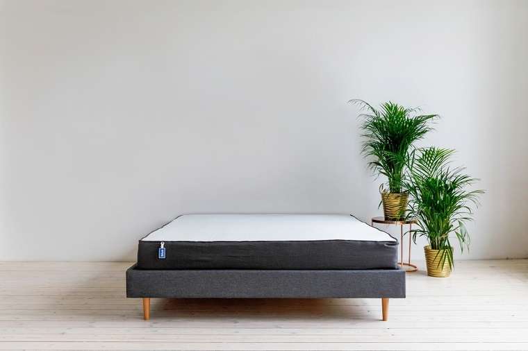 Кровать Grey серого цвета без изголовья 160х200