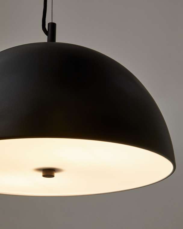 Подвесной светильник Catlar черного цвета