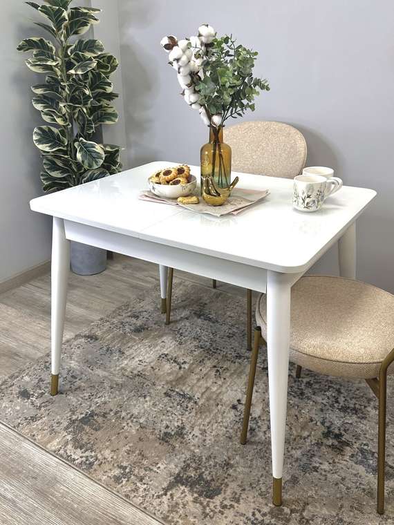 Раздвижной обеденный стол 900K белого цвета