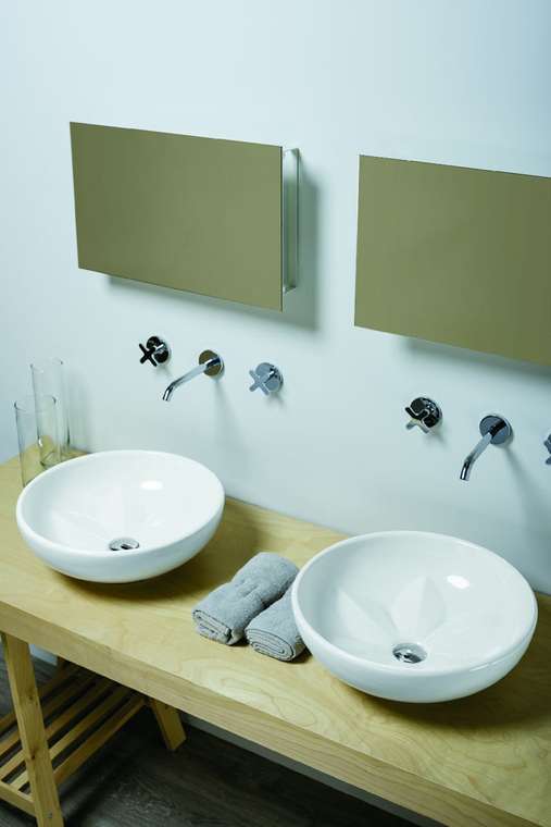 Круглая накладная раковина Fleur белого цвета