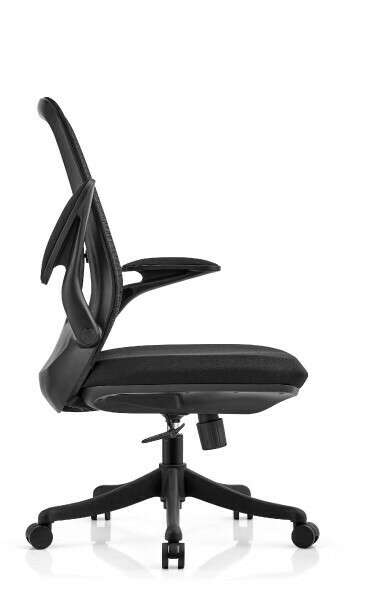 Офисное кресло Viking-82 черного цвета